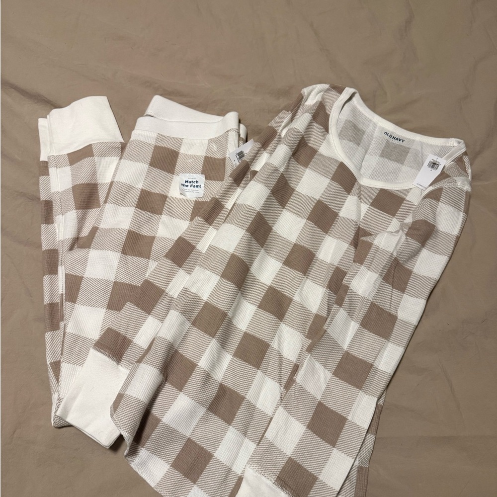 Old Navy Womens PJ Set in Cream and Brown Plaid